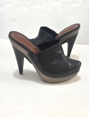 Schutz Platform Mule Heels Womens Size 37 Black Leather 6in Studded Statement